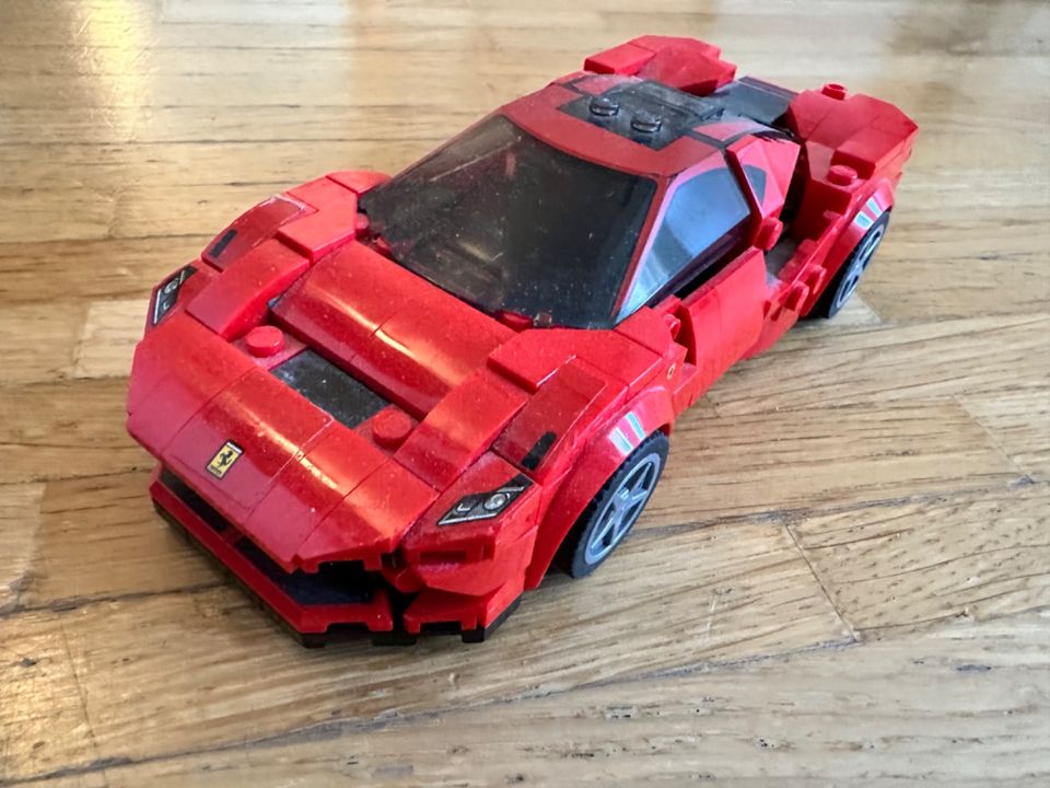 Lego Speed Champ. 76895 Ferrari F8 Tributo in Berlin