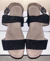 Sehr schöne Sommer Gabor Sandalen mit schwarzen steinchen Hessen - Mörfelden-Walldorf Vorschau