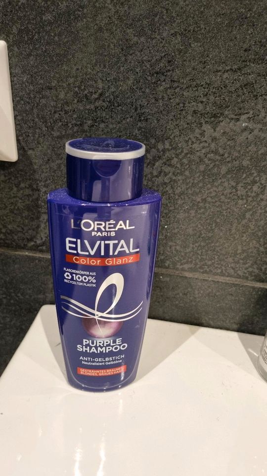 Zum verschenken: L'Oréal Paris Elvital Shampoo in Dortmund