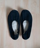 Gymnastikschuhe / Turnschläppchen schwarz  Gr. 37 Baumwolle Baden-Württemberg - Unterensingen Vorschau