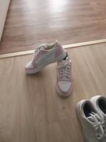 Schuhe von Puma und Reebok abzugeben Leipzig - Sellerhausen-Stünz Vorschau