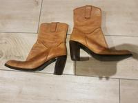 Stiefel Echt Leder Gr. 39 Alba Moda Sachsen - Weinböhla Vorschau