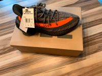 Adidas Yeezy 350 V2 Carbon Beluga HQ7045 in US 11,5 /46 Bayern - Simbach Vorschau