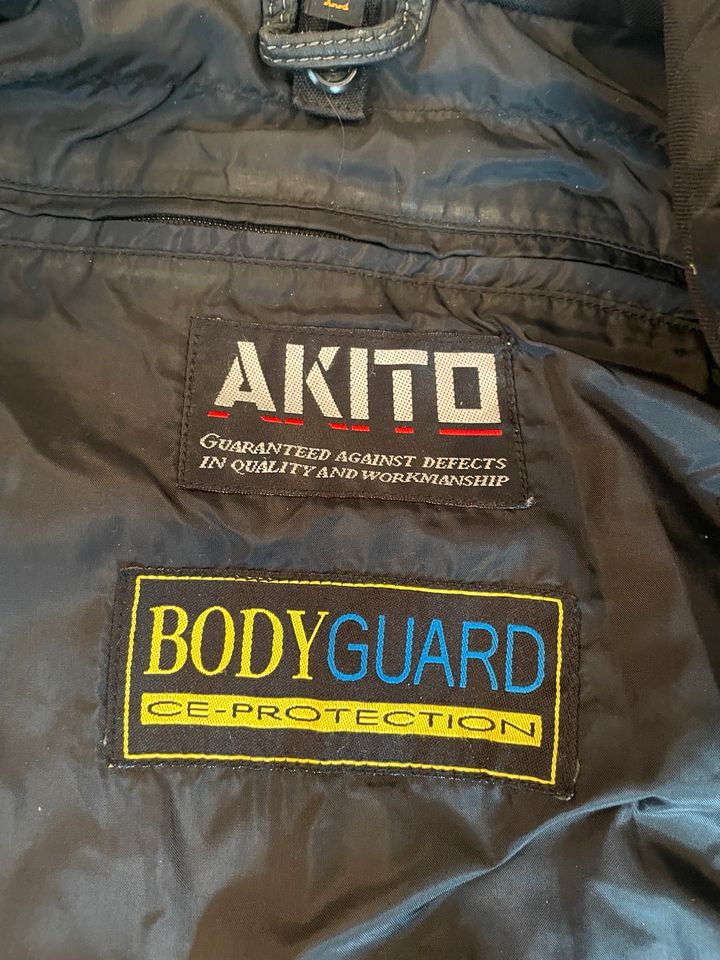 Akito Body Guard Motorrad Lederjacke Gr. L in Dinslaken