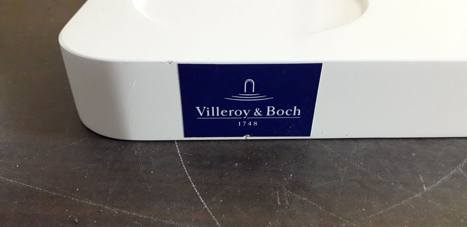 Villeroy & Boch Badkonsole unbenutzt OVP in Gommern