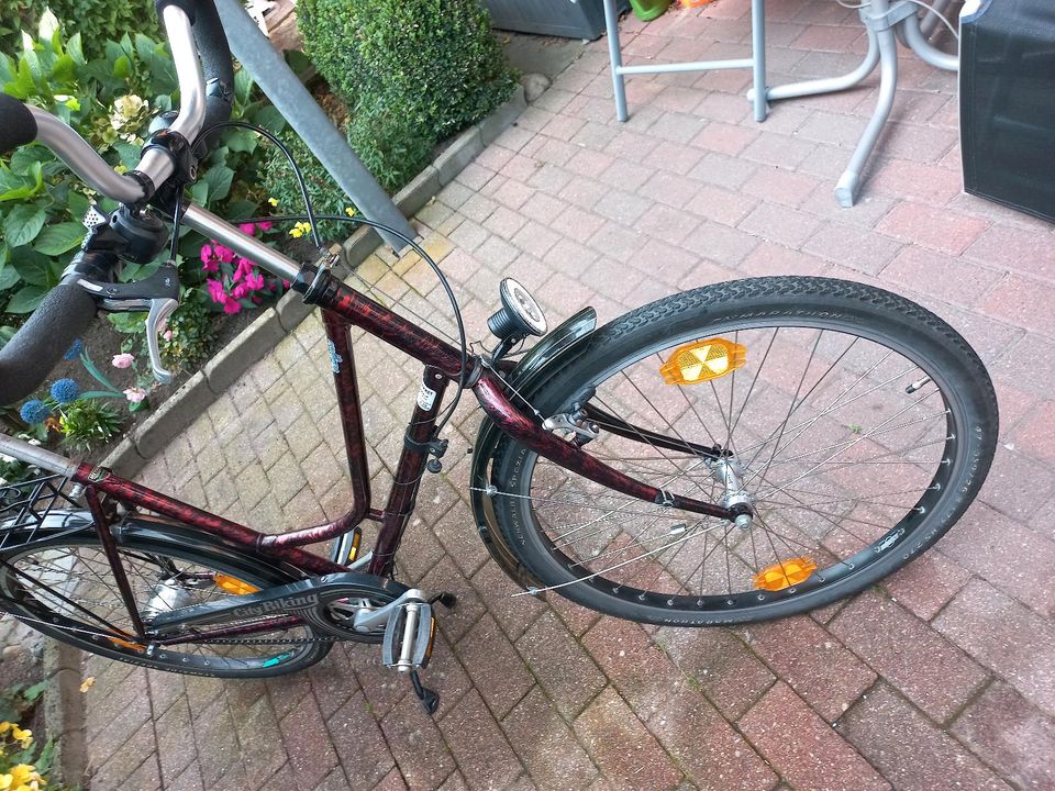 Verkaufe ein 26 Zoll Damen Fahrrad gebraucht. in Altenholz