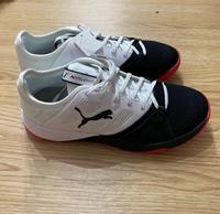 Herren Sportschuhe Indoor Hallenschuhe Gr 44.5 Kr. München - Riemerling Vorschau