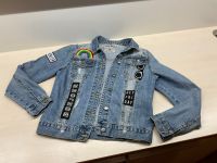 Tally Weijl Jeansjacke Teenanger mit Applikationen Gr. S 36 NEU Bayern - Dingolfing Vorschau