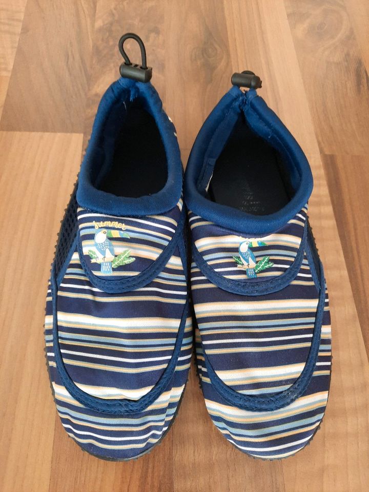 Aquaschuhe, Wasserschuhe Gr. 35, noch sehr gut erhalten in Halle (Westfalen)