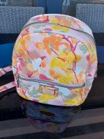 Guess Rucksack Shannon Floral Multi Nordrhein-Westfalen - Steinheim Vorschau