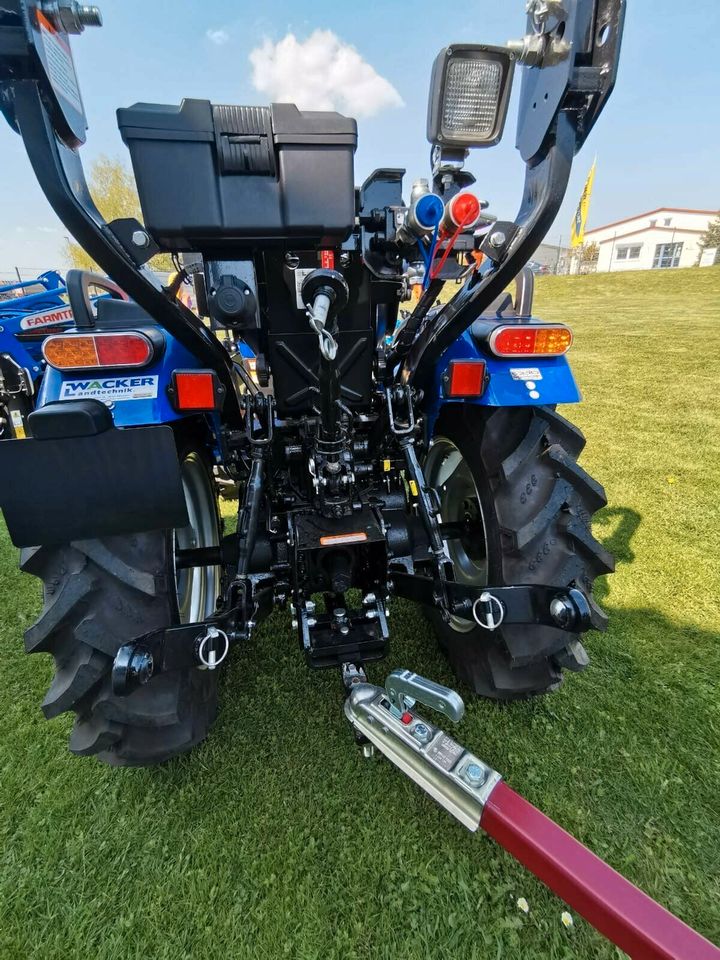 Farmtrac 26 4x4 Vorführer Ausstellungsstück Kleintraktor in Maroldsweisach