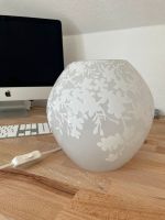 Tischleuchte / Lampe Ikea Knubbig Blumen weiß Niedersachsen - Oldenburg Vorschau