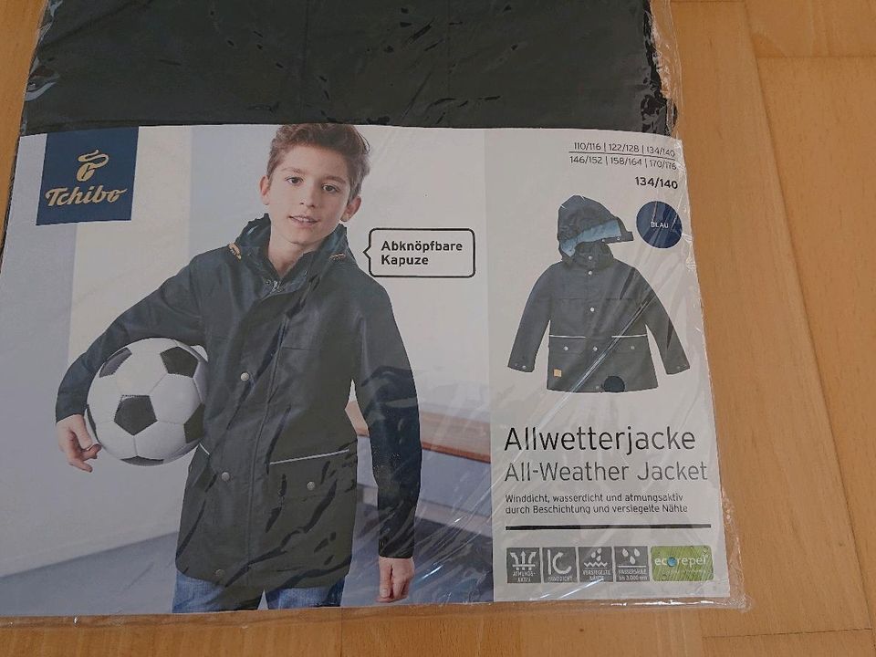 NEUE! Tchibo Jungen Jacke Gr. 134/140,Regenjacke,Allwetterjacke in Oldenburg