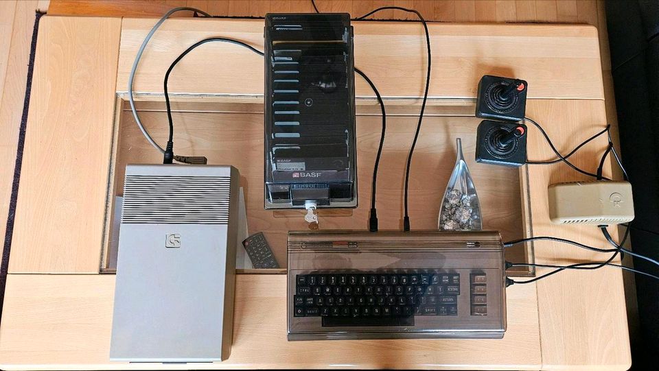 Commodore C64 und Floppy Disc 1541 in Soest