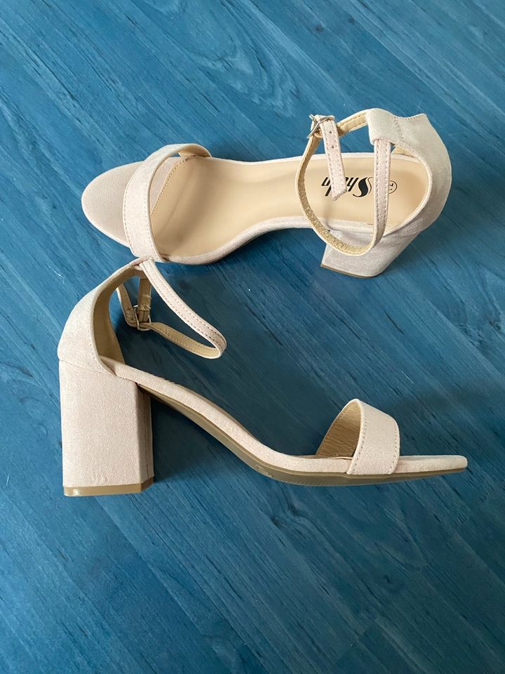 Sommer Sandalen in Singen