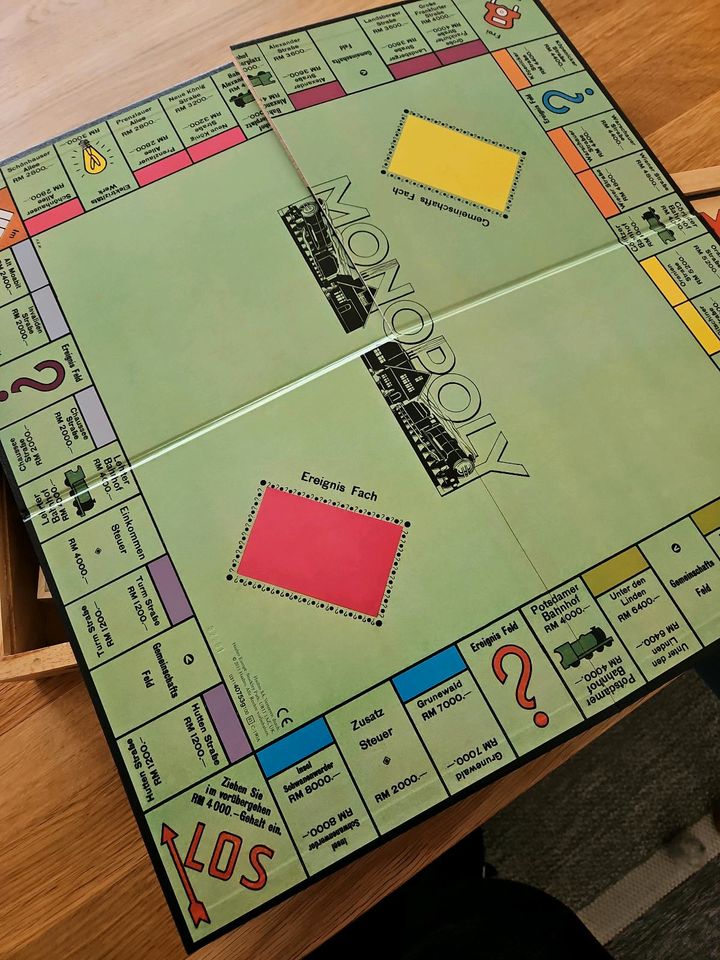 Monopoly in Holzkiste - limitierte Ausg. - wie NEU in Bielefeld