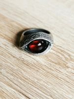 Silberner Ring mit rotem Auge Nordrhein-Westfalen - Eschweiler Vorschau