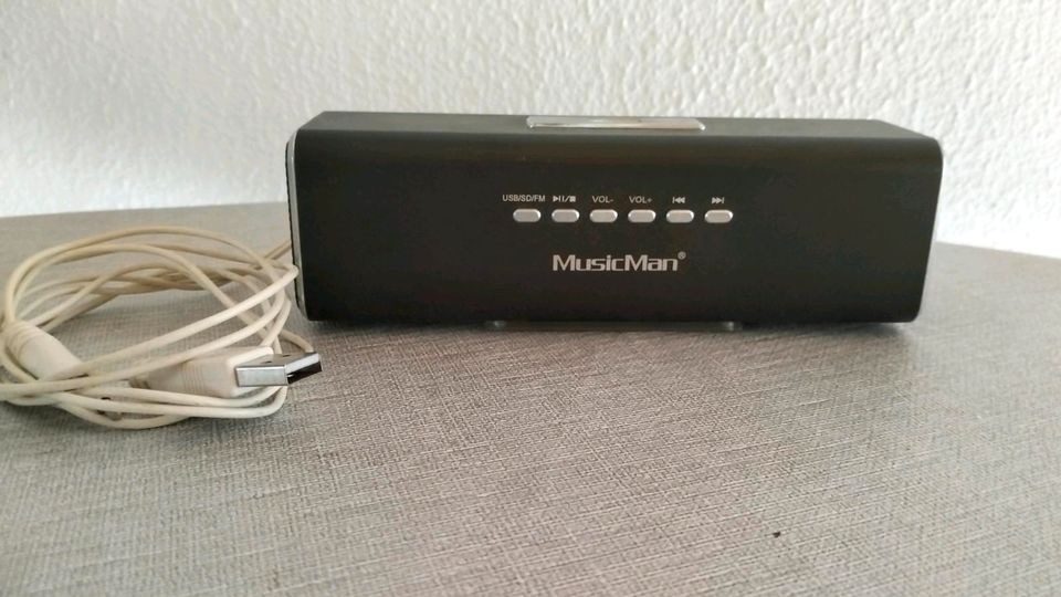 Digital Radio,USB Anschlüss, SD. in Castrop-Rauxel