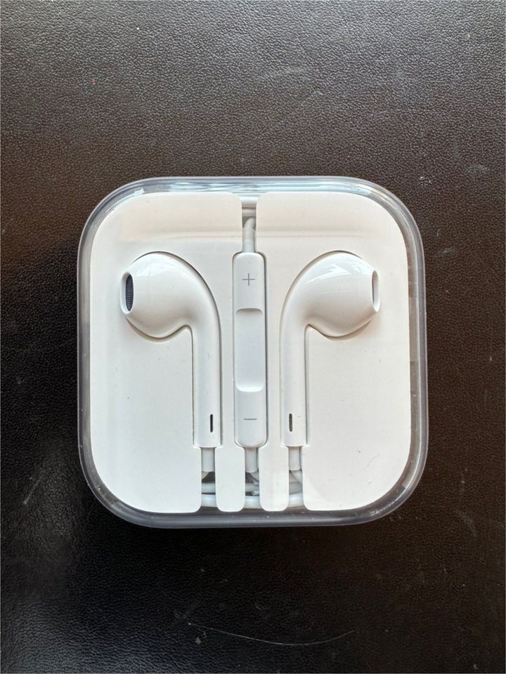 Original Apple Earpods Kopfhörer Klinke in Bellenberg