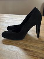 High-Heel Pumps, Kämpgen, schwarz neu und ungetragen Nordrhein-Westfalen - Kreuzau Vorschau