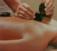 Massage HOT STONE - Entspannung mit samtig-glatten Steinen Baden-Württemberg - Villingen-Schwenningen Vorschau