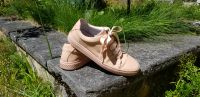 Filipe Shoes Leder Sneaker Gr. 40 Lack Glanz Sneakers glänzend Baden-Württemberg - St. Blasien Vorschau