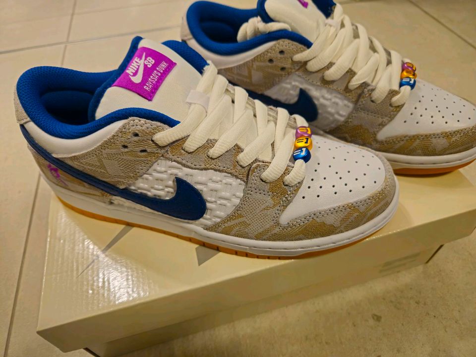 Nike SB Dunk Low Premium Rayssa Leal Gr. 40 in Krefeld