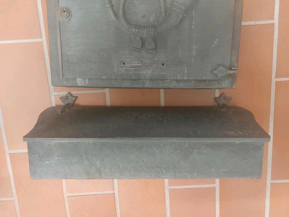 Meko Briefkasten, massiv Bronze, Meko Zeitungsrolle, in Oberhausen