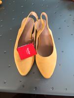 gelbe Ballerinas vonYoung Spirit, Schuhgröße 39 Sachsen - Chemnitz Vorschau