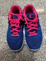 Sportschuhe von Nike 38 Hessen - Edertal Vorschau
