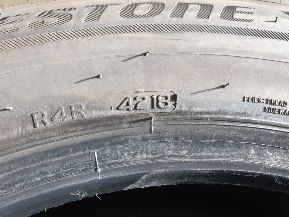 225 65R17 Winterreifen Bridgestone in Schwaara