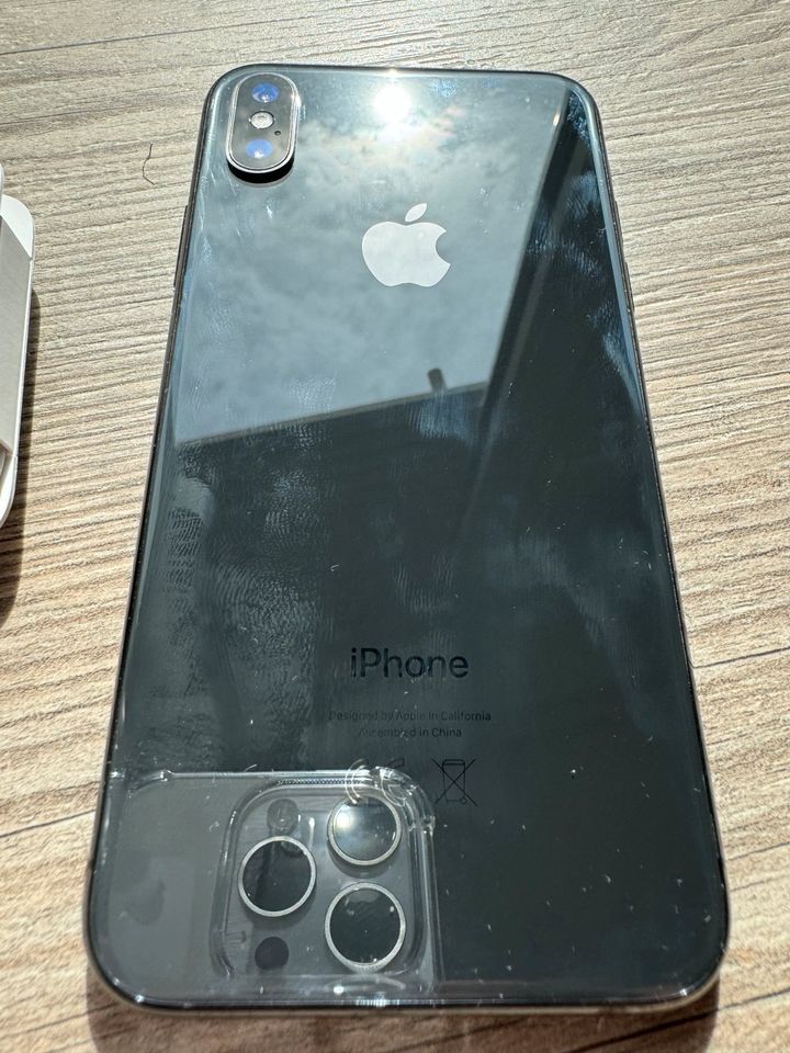 iPhone X 256 GB Space grau Top Zustand in Rastatt