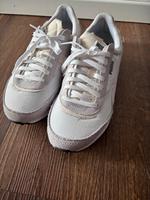 Puma Sneaker Gr 42,5 weiß/grau wie neu Nordrhein-Westfalen - Rhede Vorschau