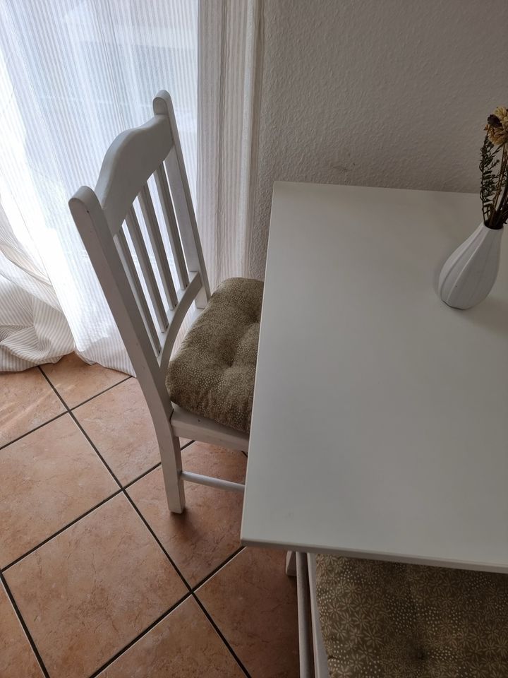 Ikea Norberg Wandklapptisch weiß + Stühle in Radebeul
