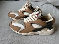 Nike Air huarache x stüssy 40(39) desert oak Duisburg - Duisburg-Mitte Vorschau