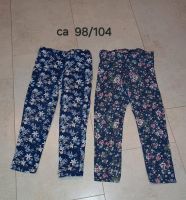 2 Leggings mit Blumenmuster, Gr. ca 98/104 Baden-Württemberg - Ehningen Vorschau