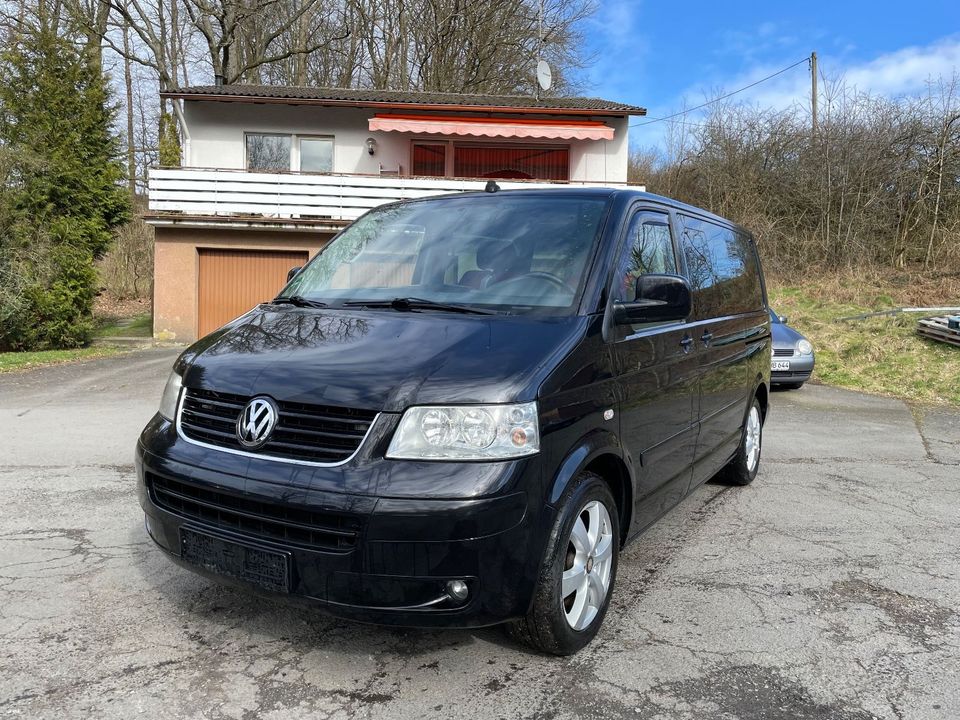 Volkswagen T5 Transporter Bus Multivan Comfortline in Gummersbach