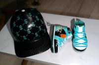 Rainbow High Puppen Zubehör Junge CAP & Schuhe Bergedorf - Hamburg Lohbrügge Vorschau