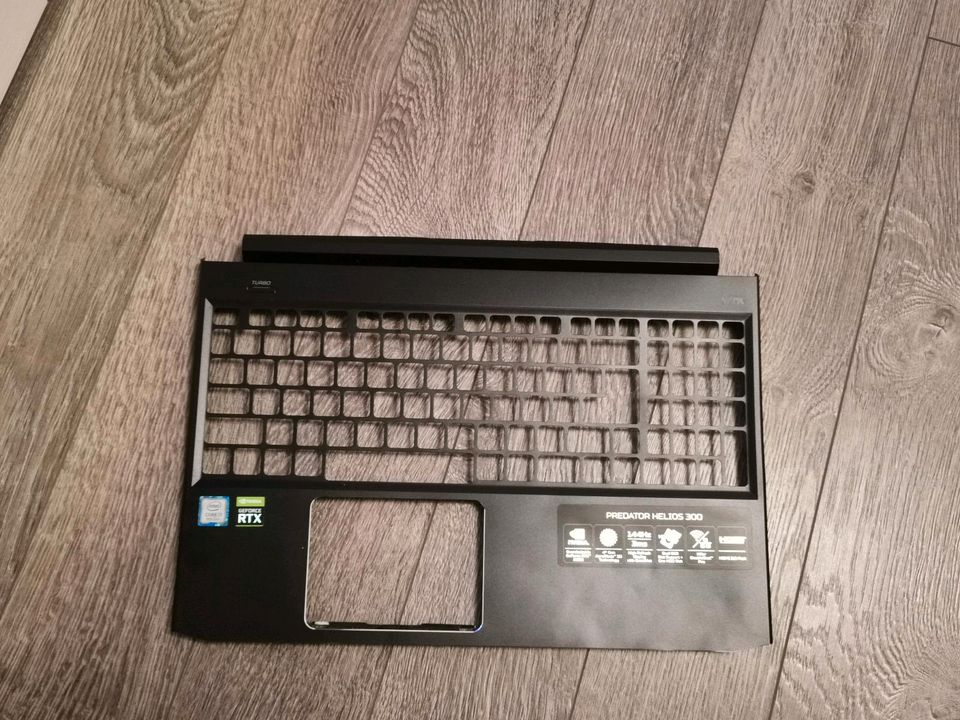 Handauflage Abdeckung Acer Predator Helios 300 PH315-52 15,6" in Mülheim (Ruhr)