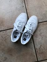 Adidas Sneaker Gr 40 weiß Bad Godesberg - Mehlem Vorschau