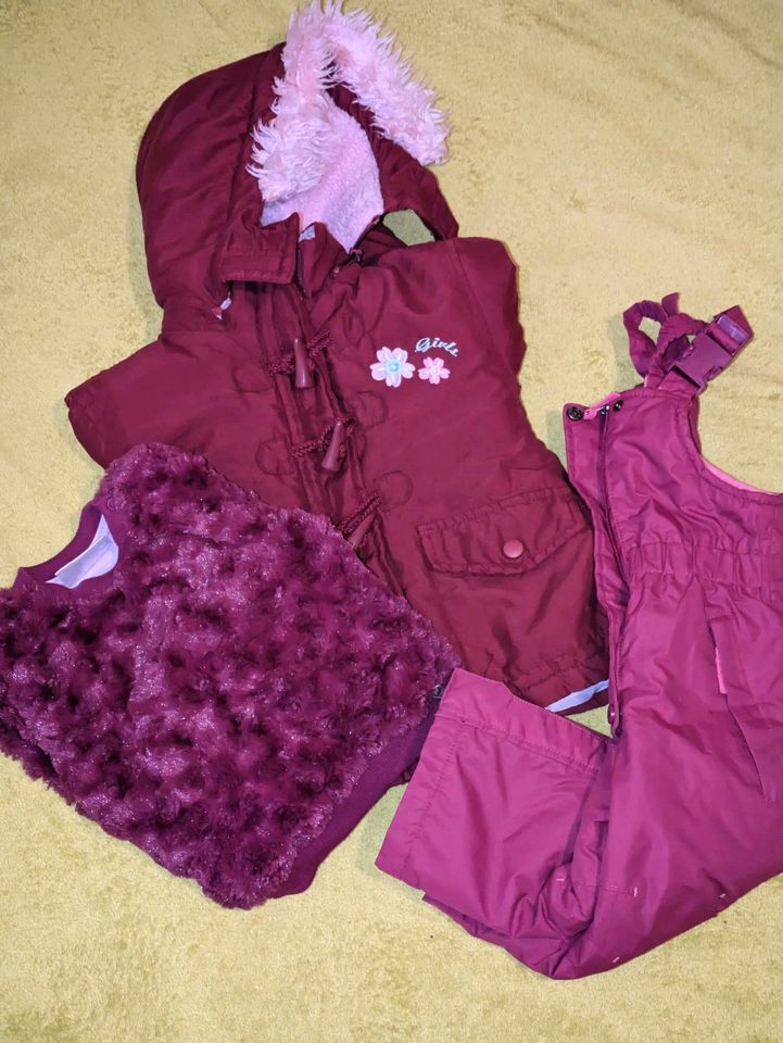 3 teilig Winter Baby Set Größe 74 in Sondershausen