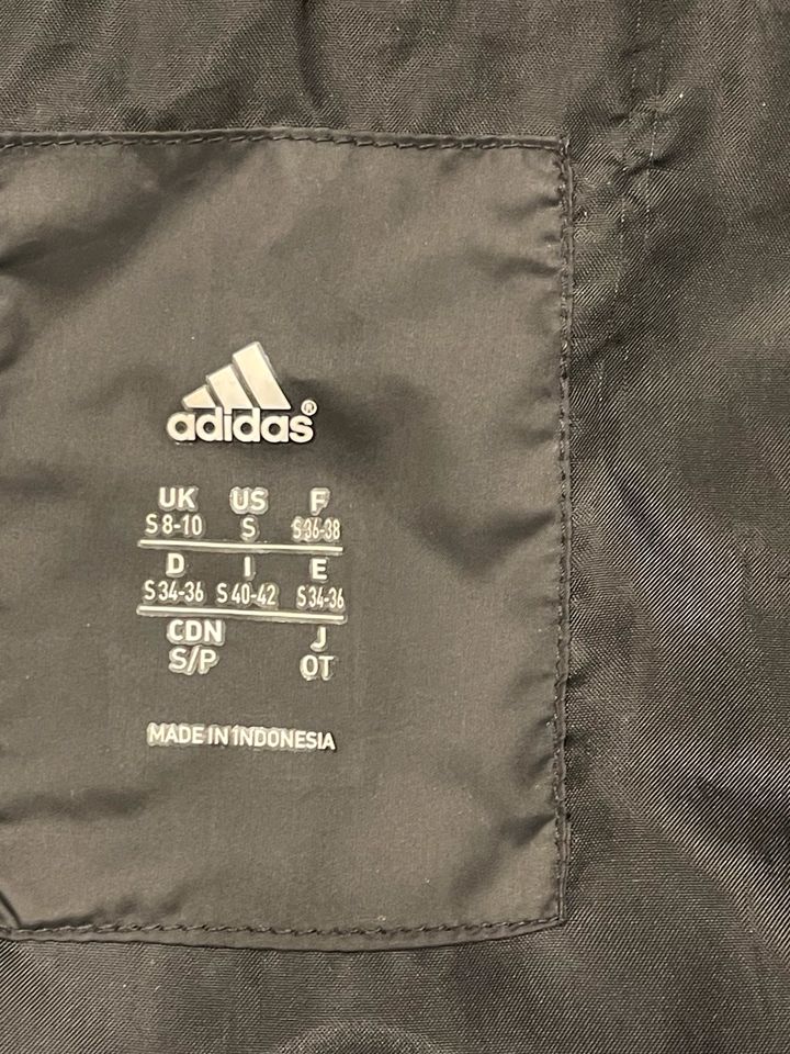 Daunen Jacke  von Adidas Gr 36 in Langerwehe