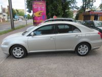 Toyota Avensis 1.8 Liftback Sachsen-Anhalt - Magdeburg Vorschau