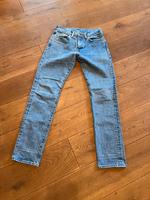 Jeans levis 502 W28 L32 wie neu straight Sachsen - Radebeul Vorschau