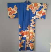 Kimono Houmongi blau rot/orange Blüten Seide Hessen - Mühlheim am Main Vorschau