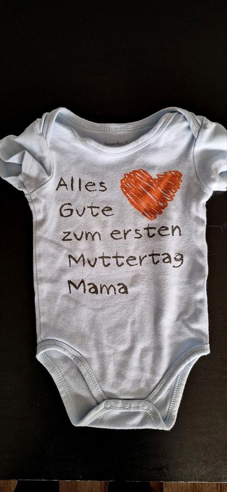 Body zum 1 Muttertag in Berlin