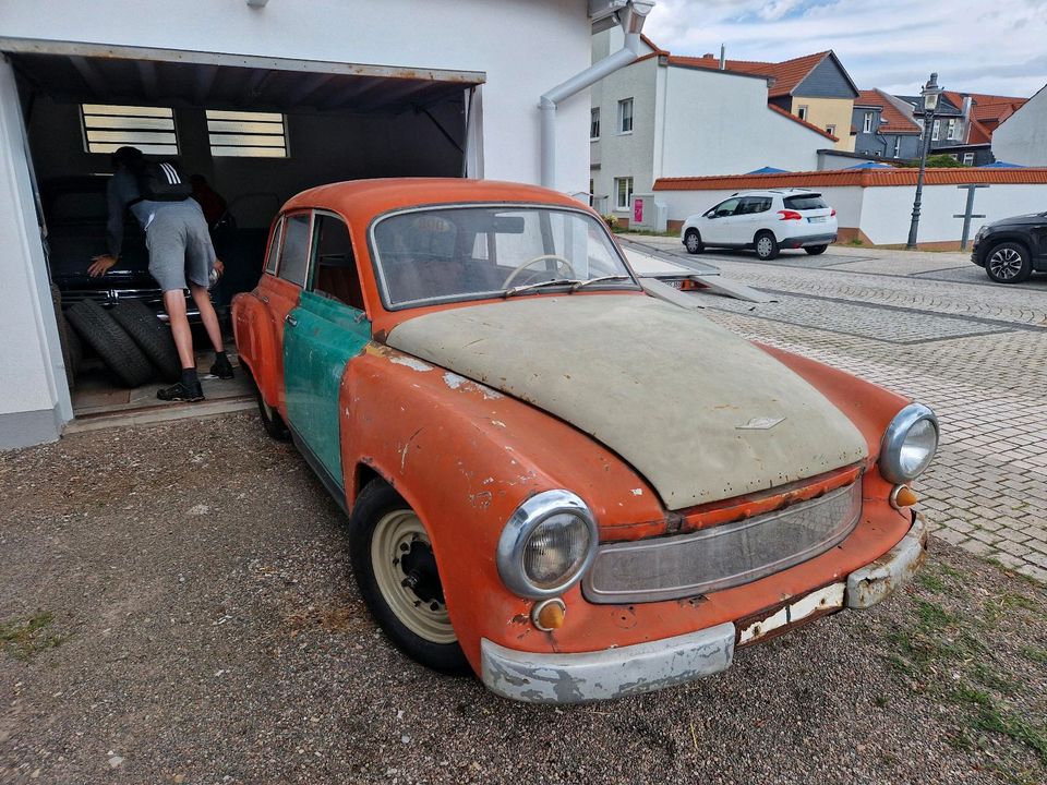 Wartburg 311 mit Käfer Bodengruppe 1961 in Gotha