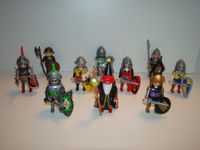 Playmobil RITTER 10 verschiedene Figuren top ausgestattet Aachen - Kornelimünster/Walheim Vorschau