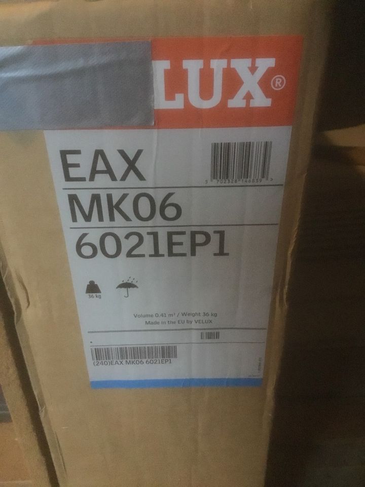 Aufkeilrahmen Dachfenster Gaube VELUX EAX GPU MK06 0068 NEU! in Frankfurt am Main