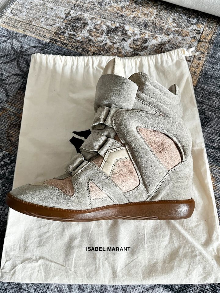 Isabel Marant Bekett Sneakers aus Veloursleder -nur Abholung- in Offenbach